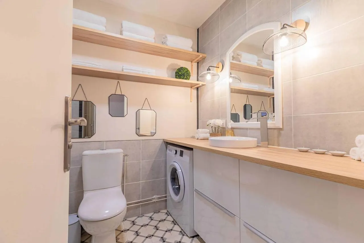 Apartment Studio Bali 2** + Parking Prive Inclus Aix-les-Bains